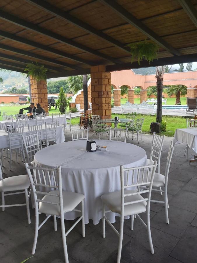 Hotel Meson Del Puente Acámbaro Exterior foto